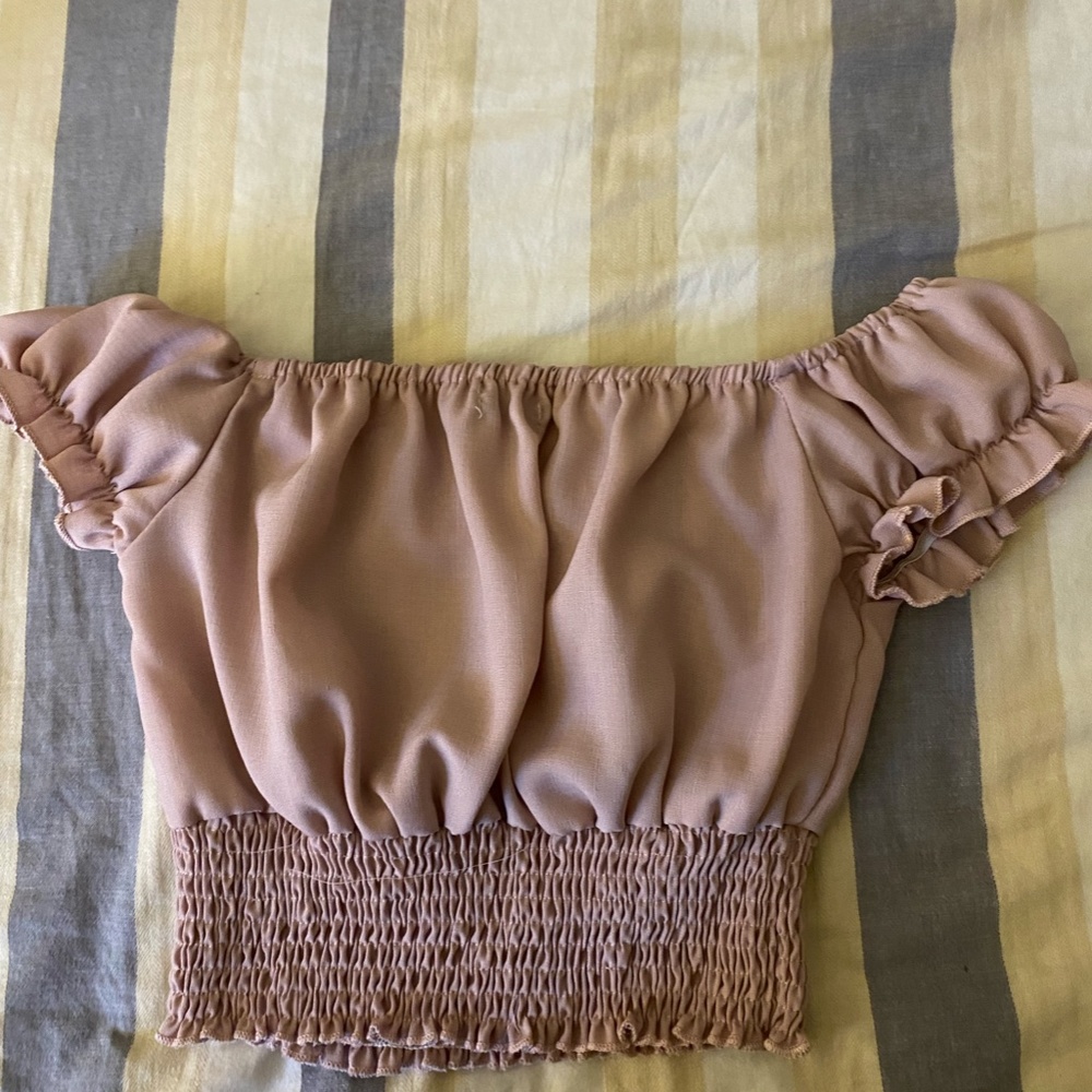 Women's Top - Picture 2 of 2